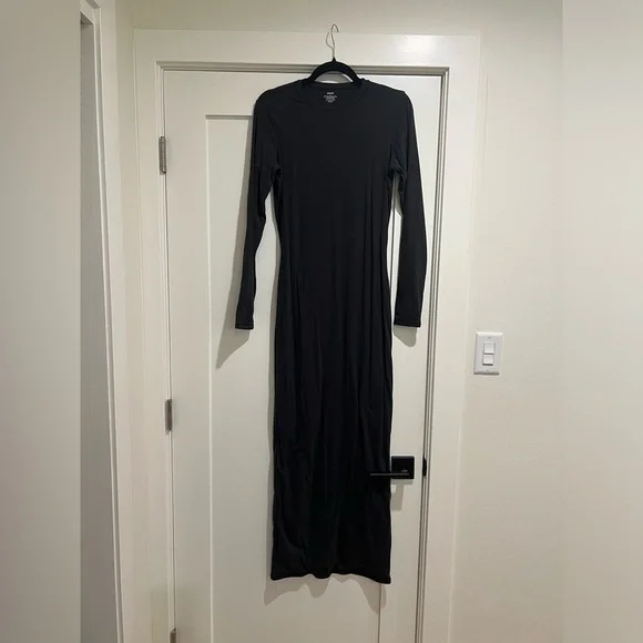 SKIMS fits everybody crew neck long sleeve dress Women